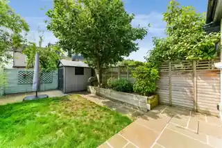 77 Carlton Park Avenue, photo 3