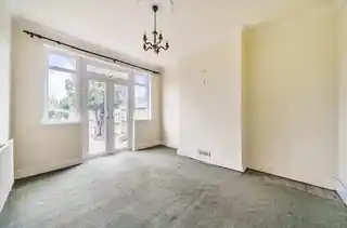 77 Gerda Road, photo 3