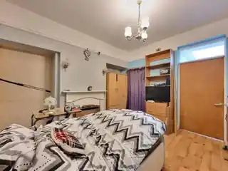 77 Hazeldene Road, photo 4