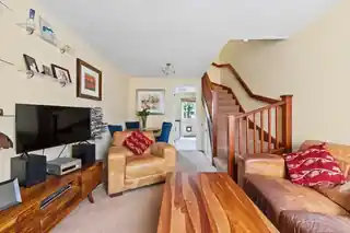 77 Longbridge Way, photo 2