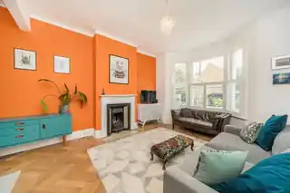 77 Mandrake Road, photo 3