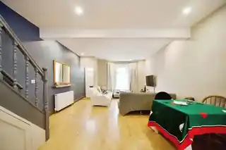 77 Wakefield Street, photo 4