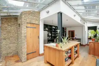 78 Bellenden Road, photo 2