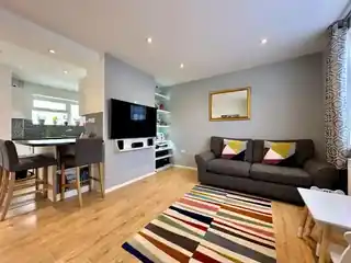 78 Hilldene Avenue, photo 3
