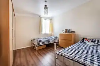 78 Langdale Close, photo 4