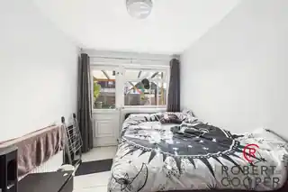 78 Lily Gardens, photo 4