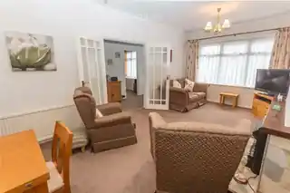 78 Parkhill Road, photo 2