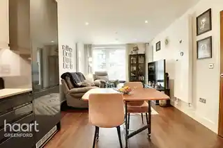 78, Samuelson House, Merrick Road, photo 3