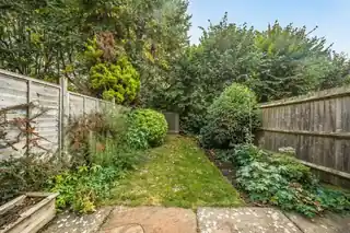 78B Southdown Road, photo 3