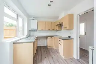79 Beavers Crescent, photo 2