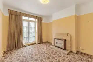 79 Danson Crescent, photo 3