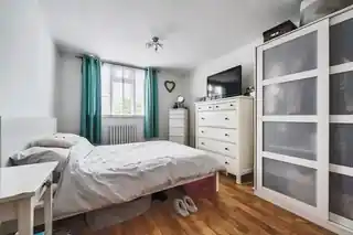 79 Meadow Close, photo 3