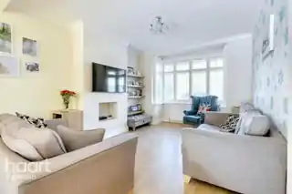 79 Mildmay Road, photo 3