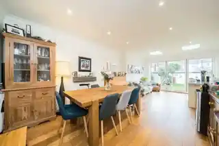 79 Pendennis Road, photo 4