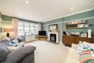 79 Pendennis Road, photo 3