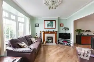 79 Sunnyside Gardens, photo 2