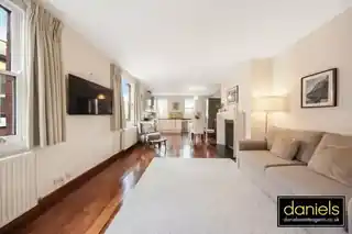 7A Spezia Road, photo 4