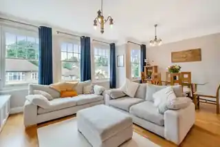 7B Collingtree Road, photo 2
