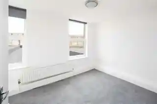 7B Eric Street, photo 4