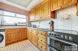 8 Barnehurst Road, photo 4