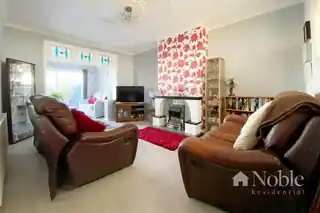 8 Barton Road, photo 2