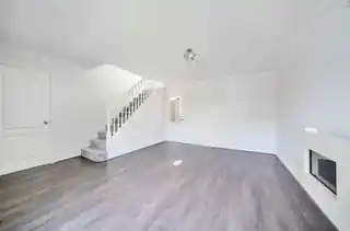 8 Boardman Close, photo 2