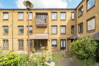 8 Boldero Place, photo 4