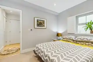 8 Brookfield Mews, photo 3