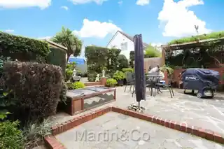 8 Chartwell Gardens, photo 3