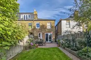 8 Chatham Road, photo 2