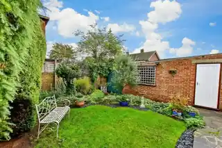 8 Elmington Close, photo 3