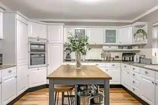 8 Ferguson Avenue, photo 2