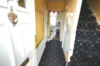 8 Fulwood Avenue, photo 2