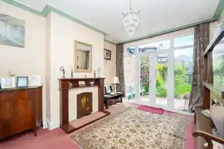 8 Highview Road, photo 4