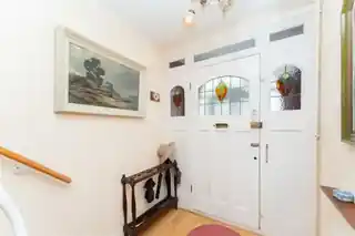 8 Highview Road, photo 3