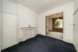 8 Lansdowne Gardens, photo 2