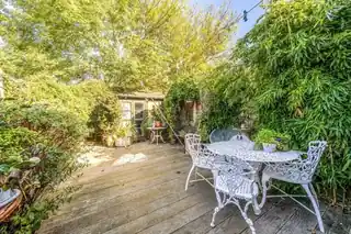 8 Linden Road, photo 4