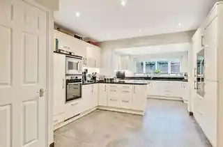 8 Ministry Way, photo 4