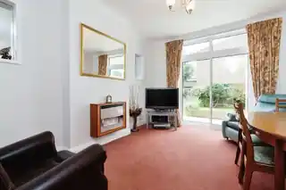 8 North Close, photo 4