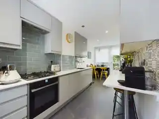 8 Reedham Close, photo 3