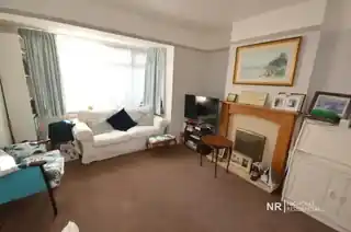 8 Shere Close, photo 4