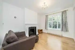 8, The Orchard, Montpelier Road, photo 2
