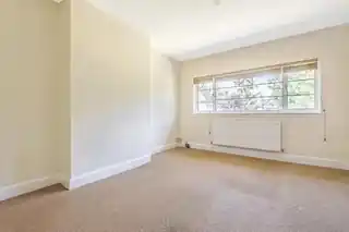 8, Wellesley Court, Popes Avenue, photo 2