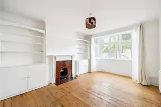 8 West Park Avenue, photo 2