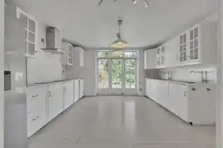 80 Brookside Road, photo 4