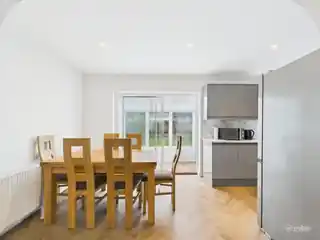 80 Montacute Road, photo 3