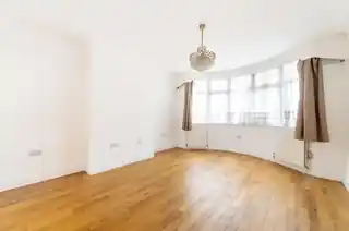 81 Fleetwood Road, photo 3
