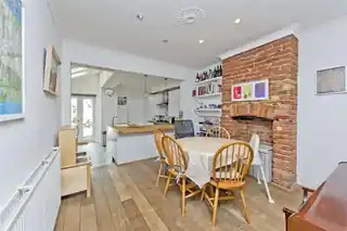 81 Portland Road, photo 3