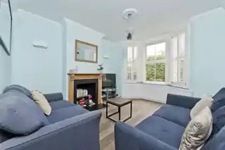 81 Portland Road, photo 2