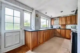 81 Tollers Lane, photo 3